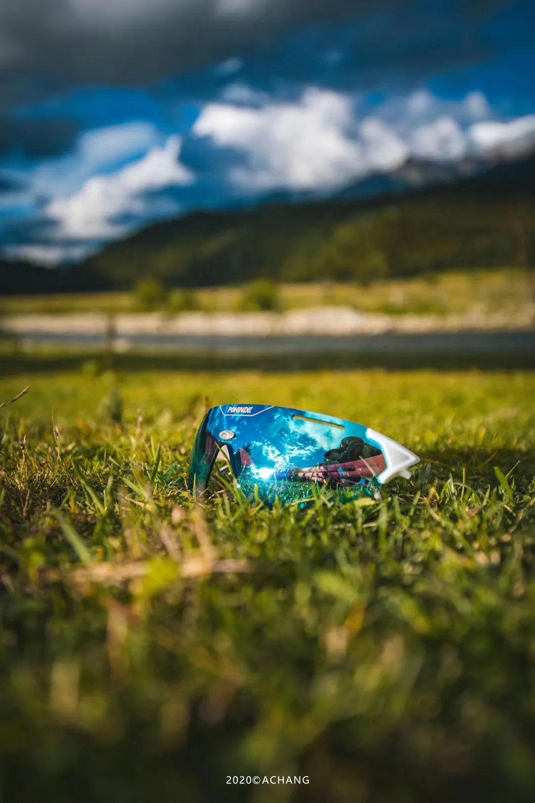 近视佩戴太阳镜方便吗,近视者佩戴太阳镜的4种解决方案