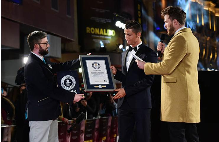 c罗绝杀瞬间燃爆全场,c罗绝杀创纪录