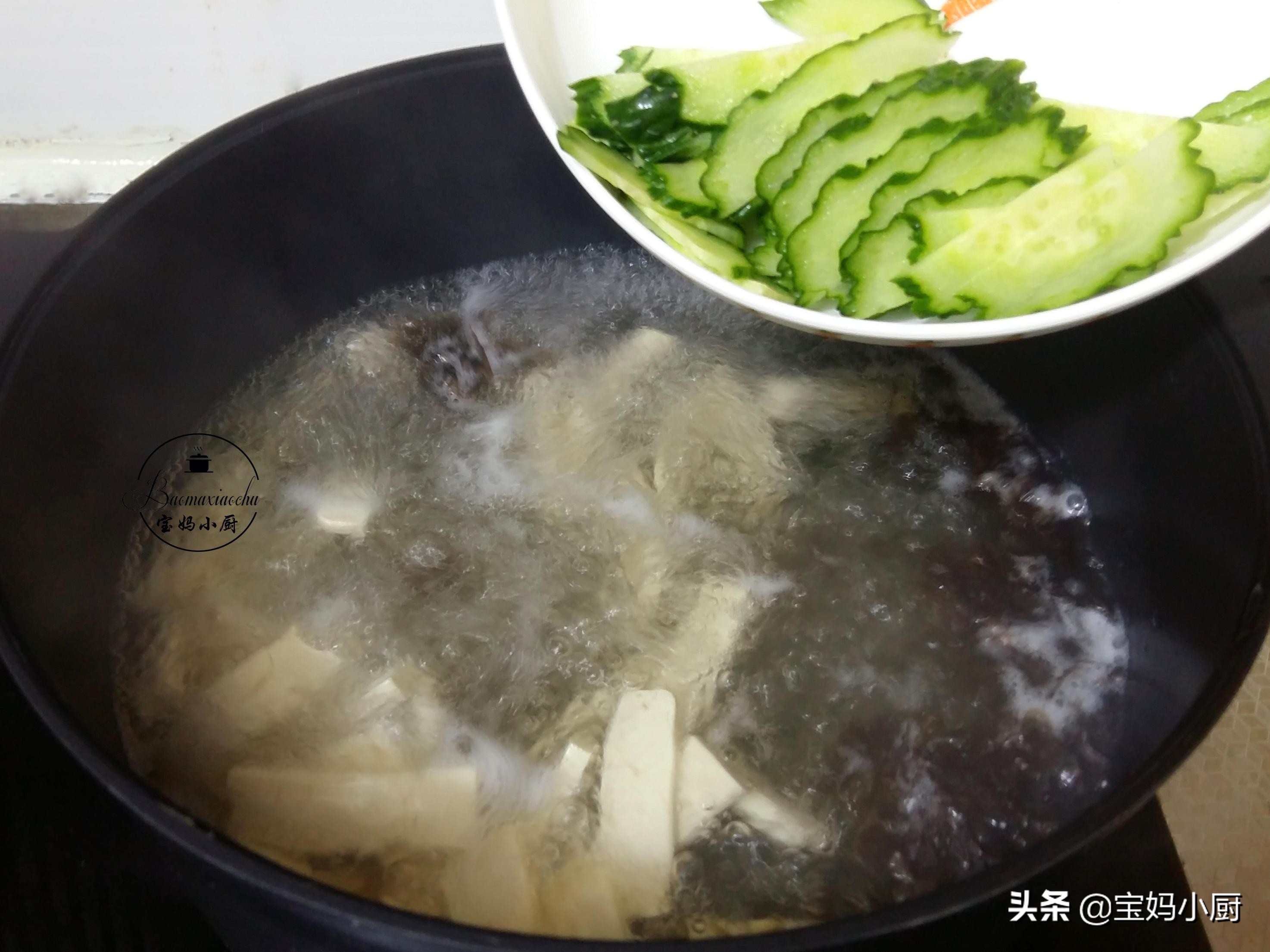 学会这样做汤汁,学会这三道汤做饭煲汤不用发愁