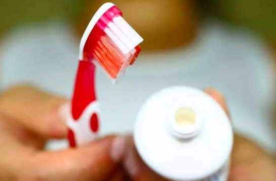 怎么让龋齿咬东西不痛,龋齿大部分被腐蚀了怎么办