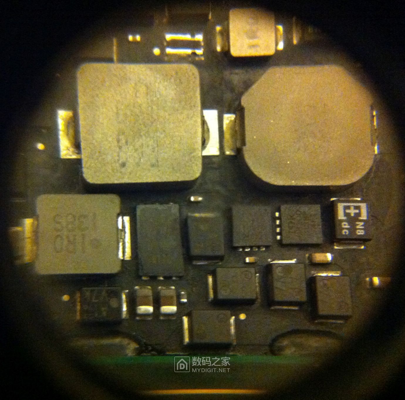 苹果笔记本macbookair7999,苹果笔记本11.6寸macbookaira1370