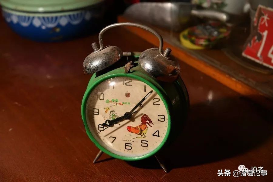 90年代bb机回忆视频,八十年代大哥大bb机