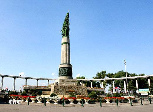 黑龙江依兰县满族姓氏,依兰藏语