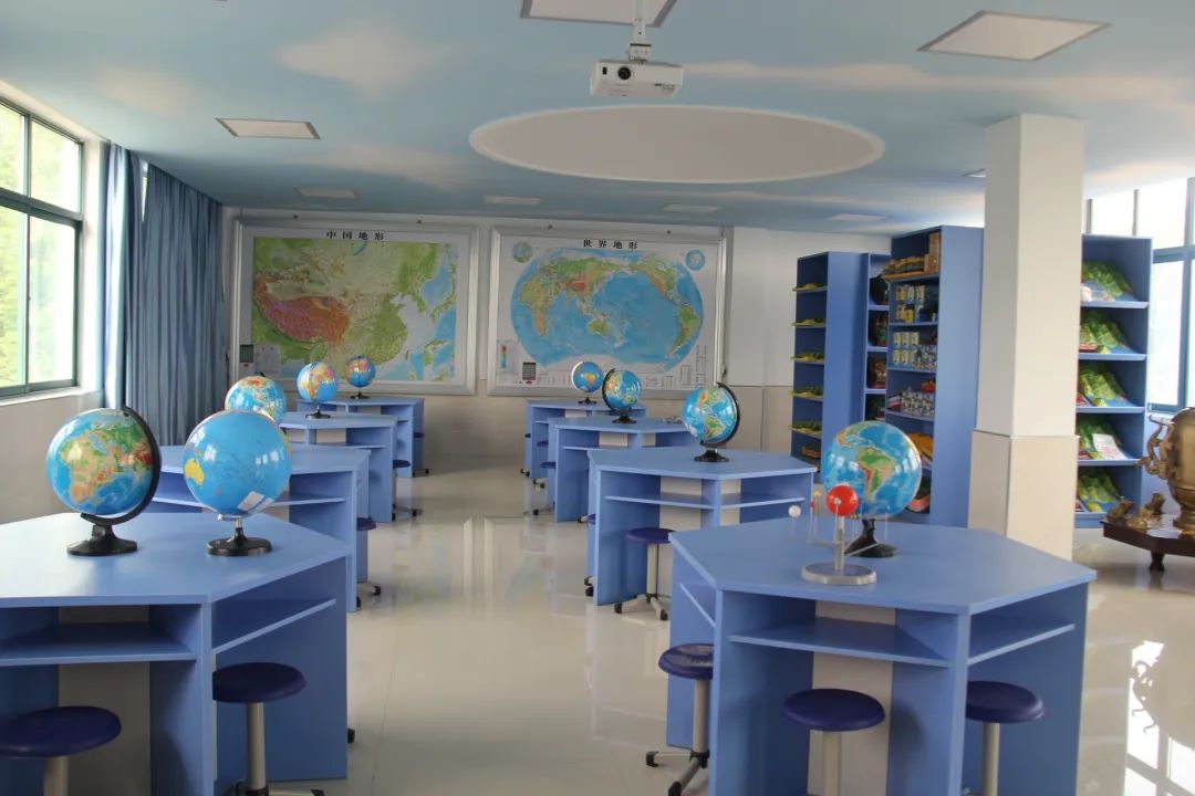 羊山外国语中学2024年招生时间,羊山外国语中学招生热线