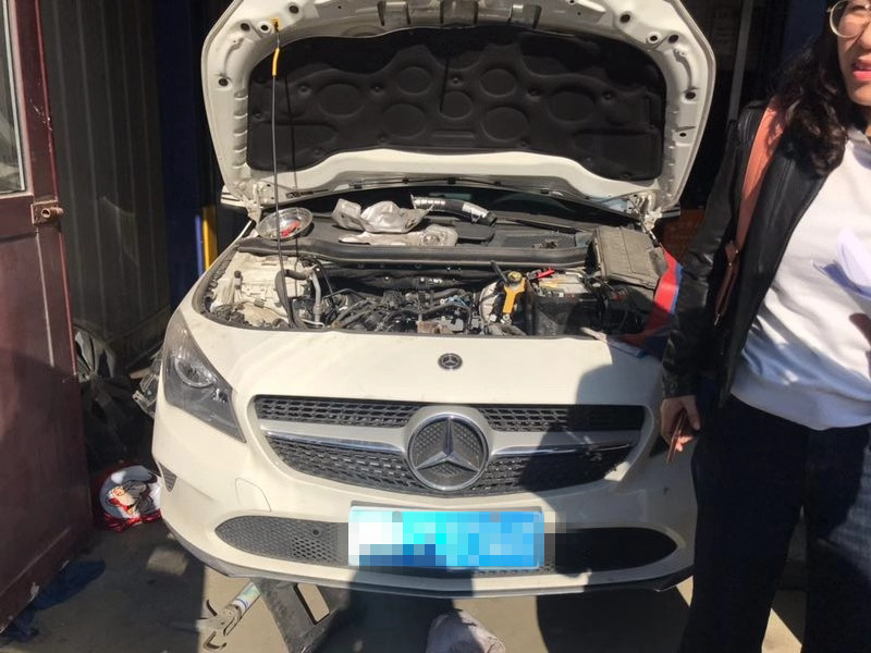 姑娘花400元租奔驰参加同学聚会,姑娘花400租奔驰参加同学聚会