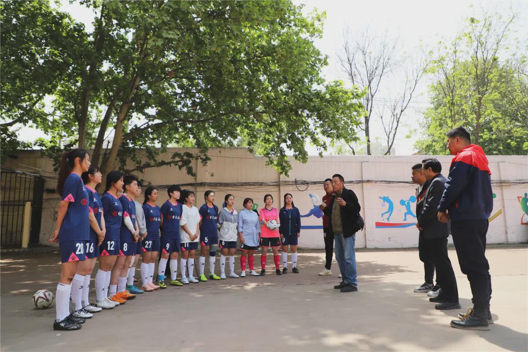 王者归来西安,女足载誉归来直播