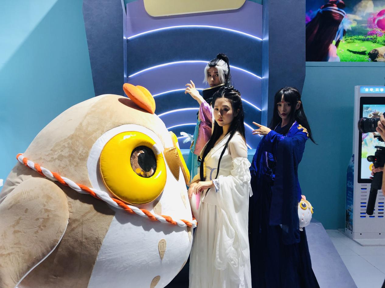 神雕侠侣经典片段116,神雕侠侣经典片段小龙女出场