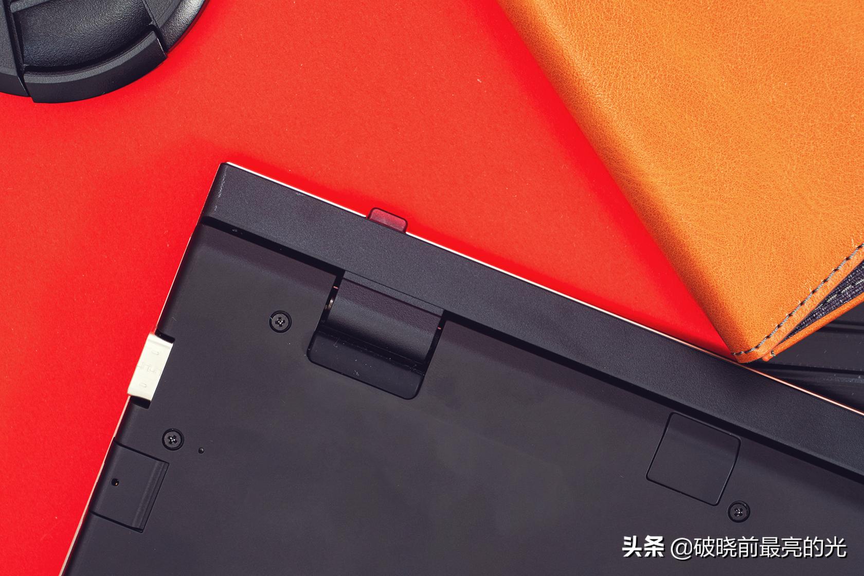 这是我见过最炫酷的电脑,这是我见过最有创意的笔记本