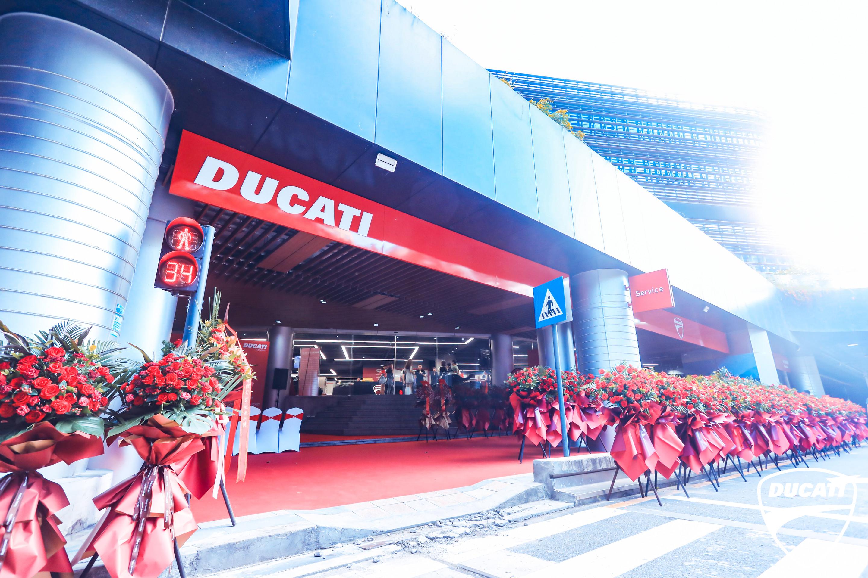 深圳杜卡迪中心店,郑州杜卡迪开业