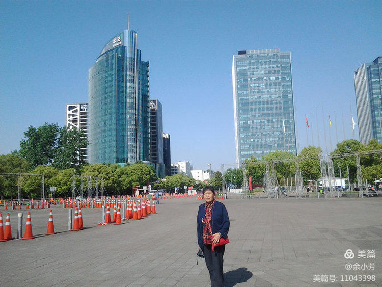 上海新国际博览中心延期,上海新国际博览中心在哪