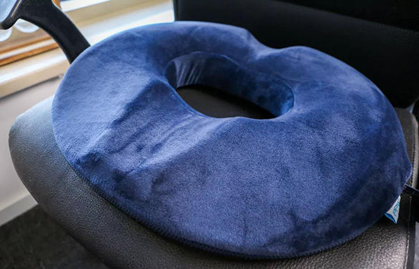 得了痔疮又是学生怎么避免久坐,痔疮手术后久站久坐不能超过多久