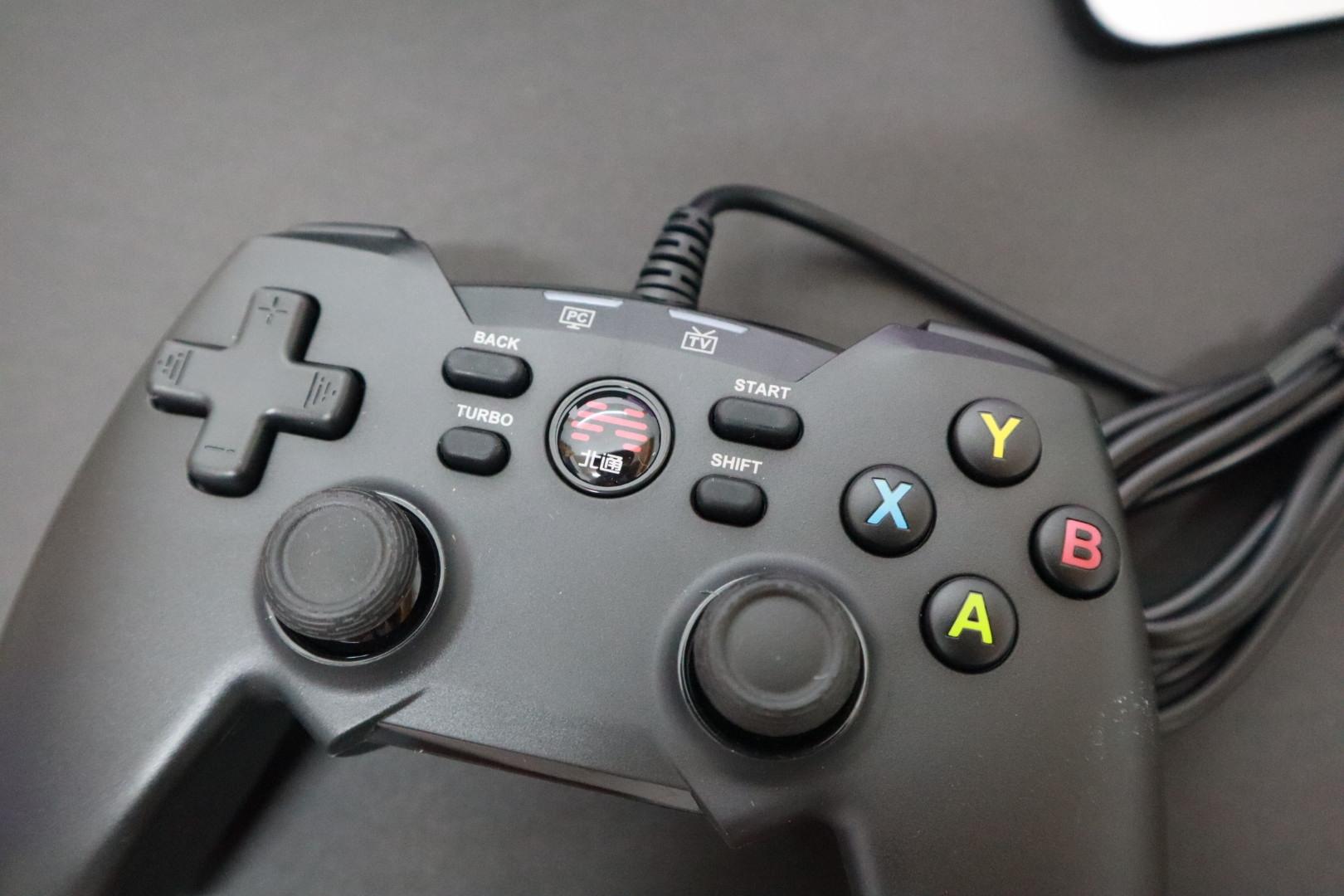 性价比最高的游戏手柄测评,不到50块钱云游戏手柄