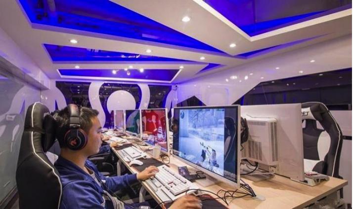 小芯机：电脑玩游戏老是掉帧是怎么回事？