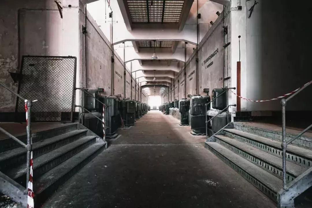 老首钢遗址在哪里,石景山首钢旧址让参观吗