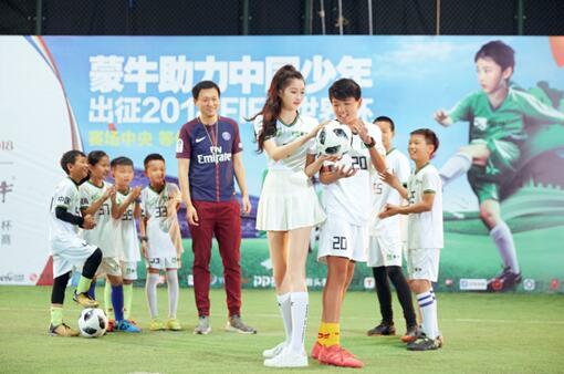 小将尽显锋芒恒大足校,阳光少年足球小将训练