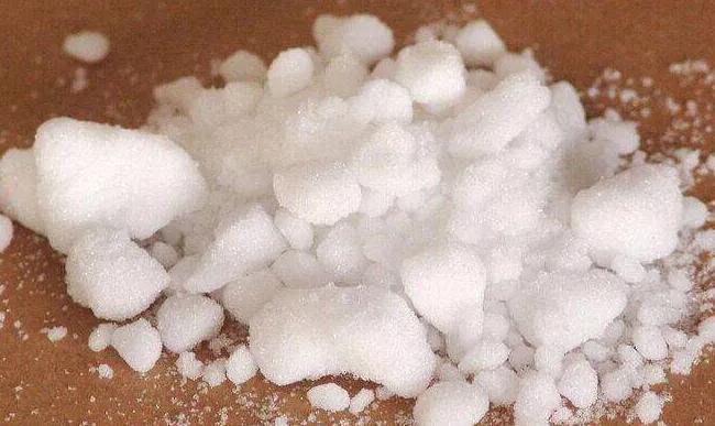 樟脑可以防虫蛀吗,医用樟脑是否可以防虫用