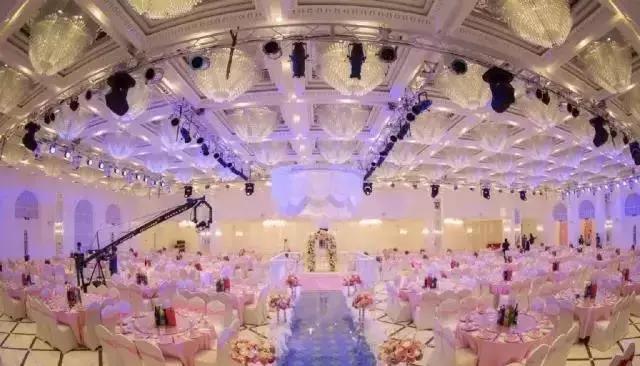 梦幻婚礼选择什么好,想要完整的婚礼