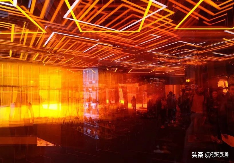 有创意的装置艺术作品图片,有创意的装置艺术作品