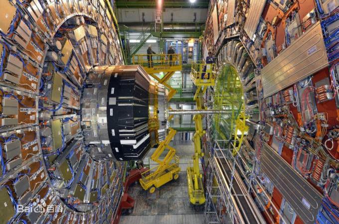 耗资巨大，观测效果受质疑，中国需要建立“大加速器”吗？