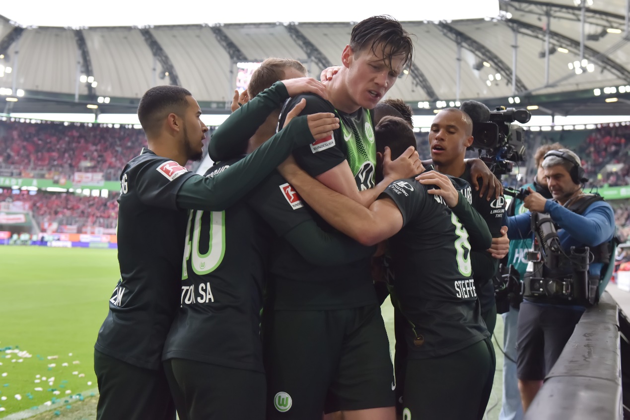 荷兰联赛夺冠排行榜,拜仁榜眼战客场1-5狼堡