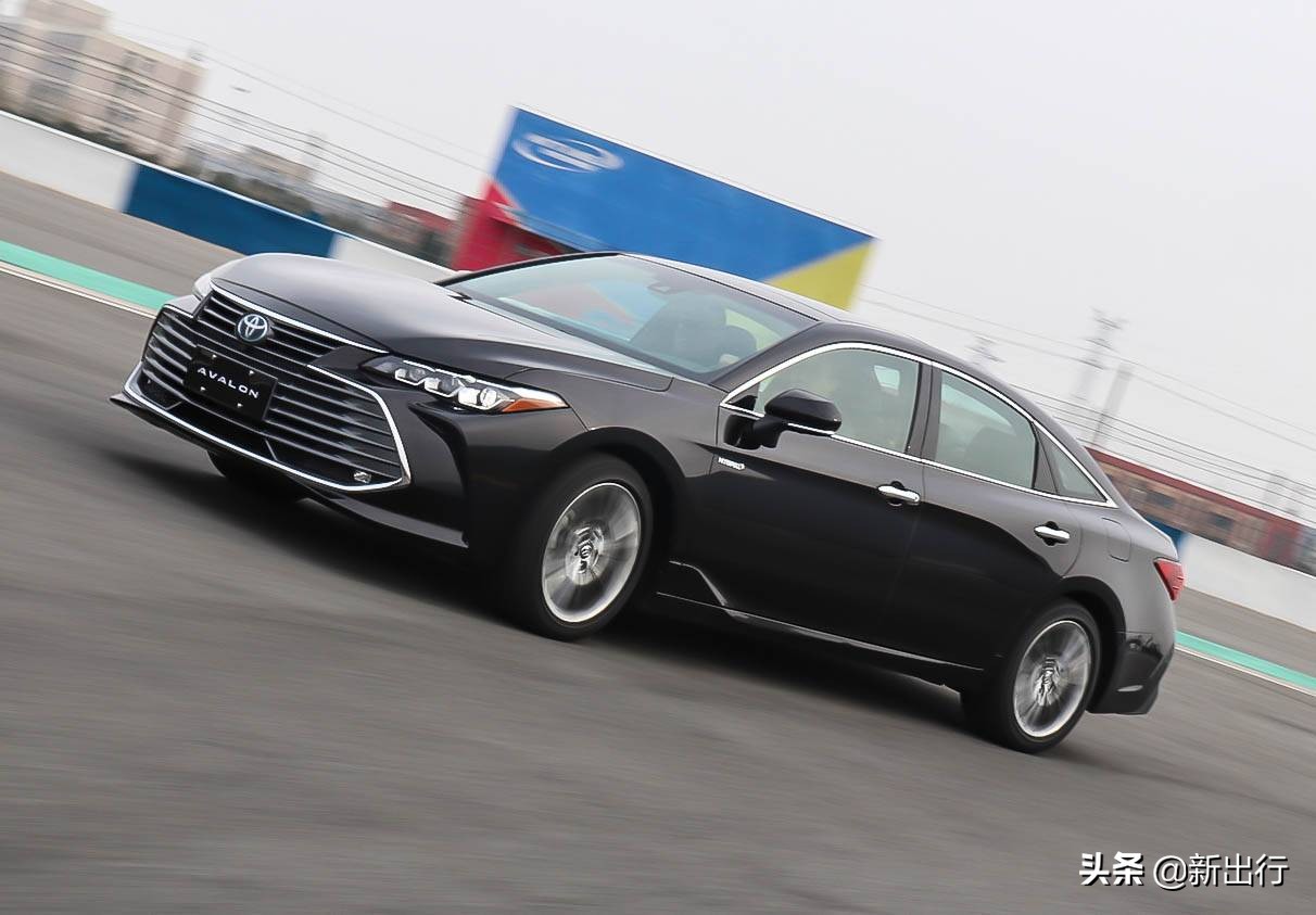 抢先体验丰田全新亚洲龙,一汽丰田新款亚洲龙现身