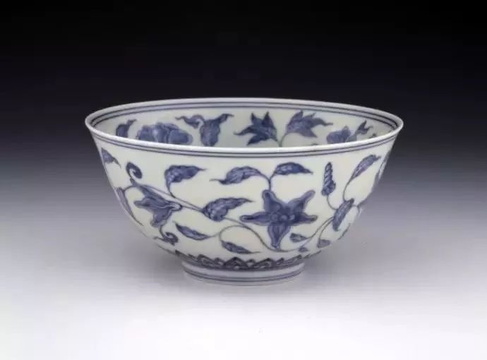 明代成化民窑青花的特征,成化青花灵秀典雅图片