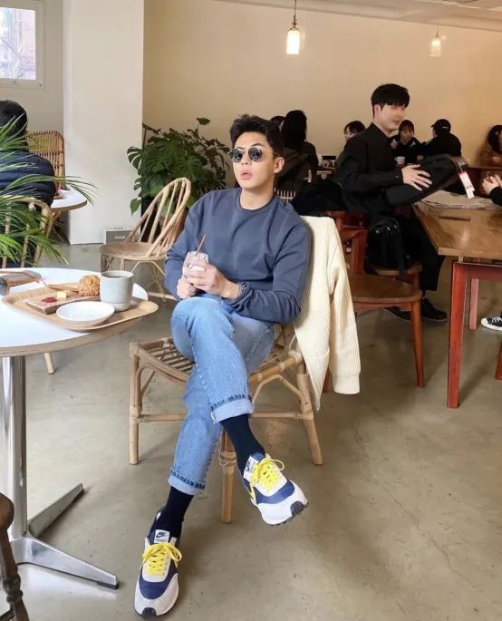 男士怎么搭配适合自己风格的穿搭,最全的男生穿搭风格有哪些