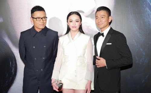 苗侨伟无线五虎互相帮助,五虎苗侨伟三哥