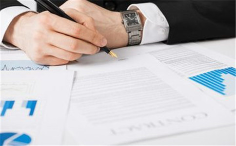 家庭保险需要正常配置的险种,一个视频带你了解家庭保险配置