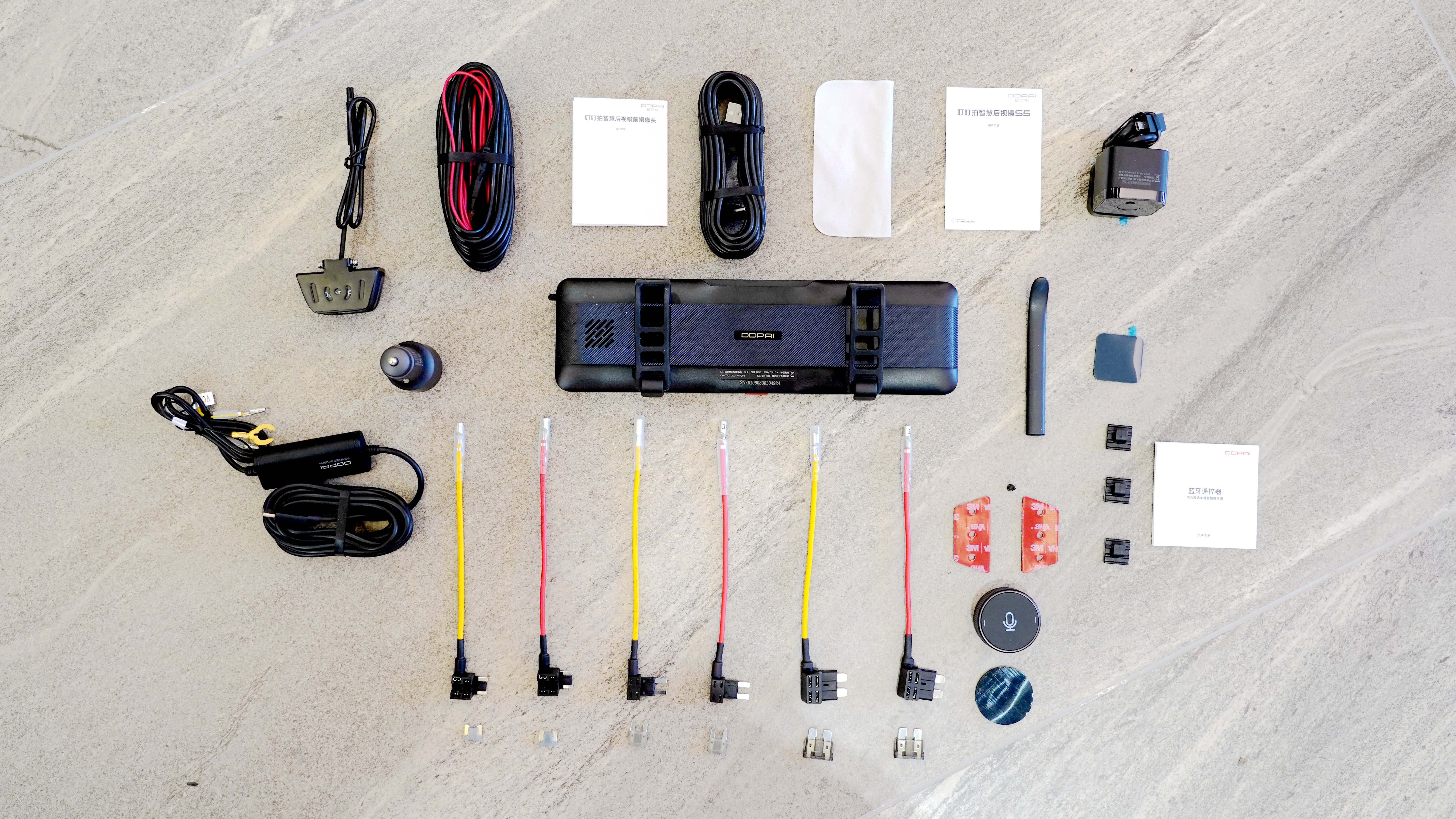 盯盯拍智慧后视镜s5和360的区别,盯盯拍智慧后视镜s5怎么放视频