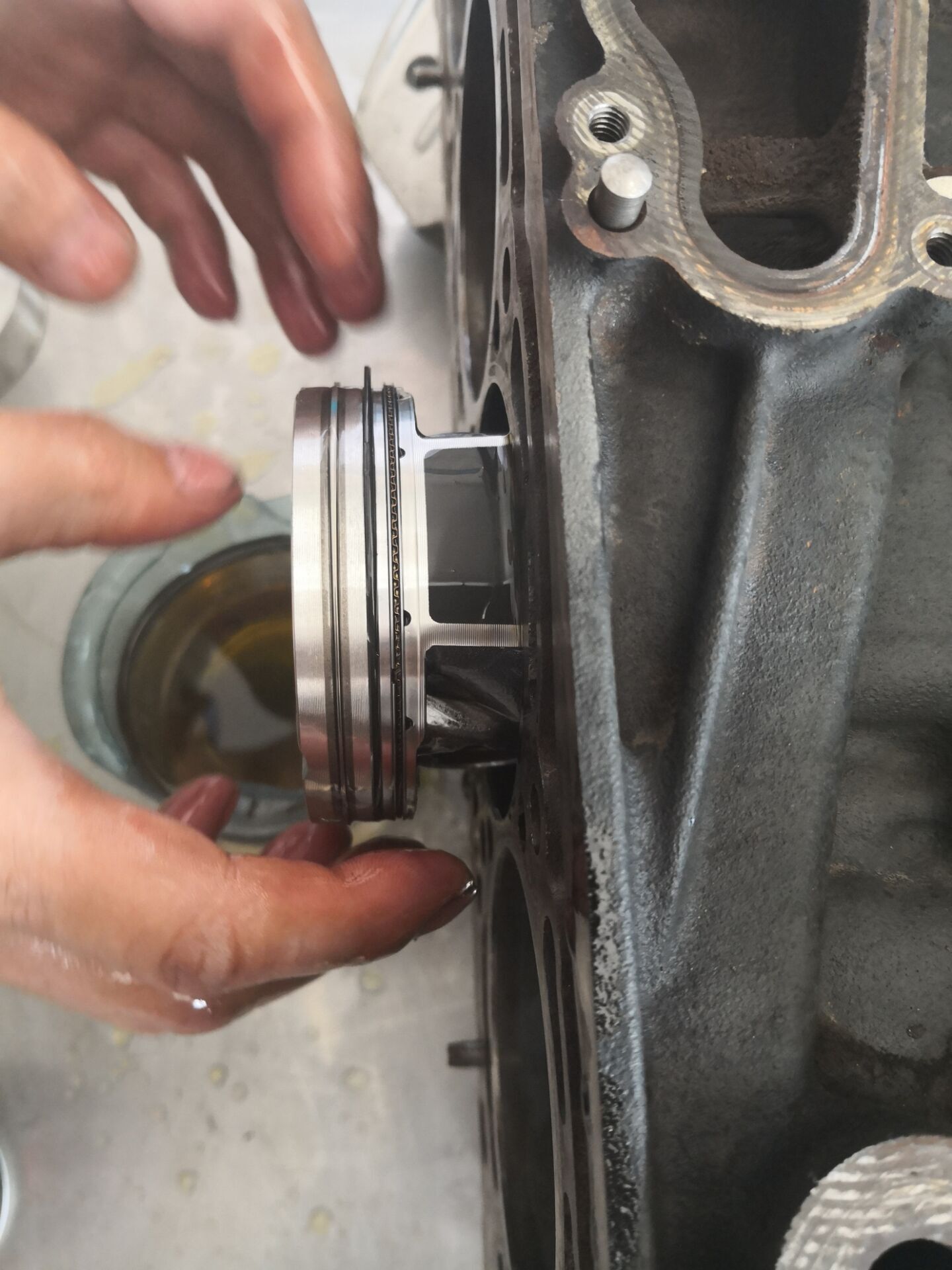 尚酷rea211烧机油吗,尚酷2.0烧机油能修好吗