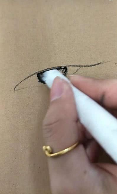 yamy单眼皮怎么画眼影,yamy单眼皮眼妆教程