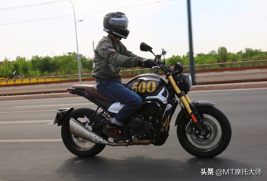 无极复古500ac落地价,新款的无极500复古车多少钱