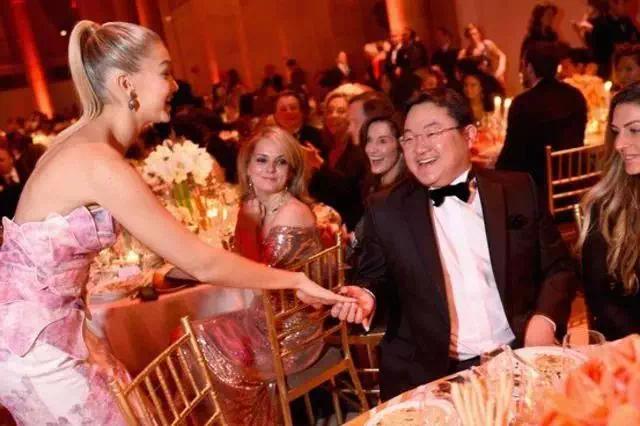 萧亚轩强势回归惊人样貌曝光,萧亚轩神级颜值