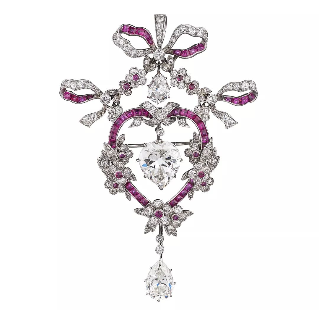 钟情于(vintage)复古风格的你,何不了解一下古董珠宝?