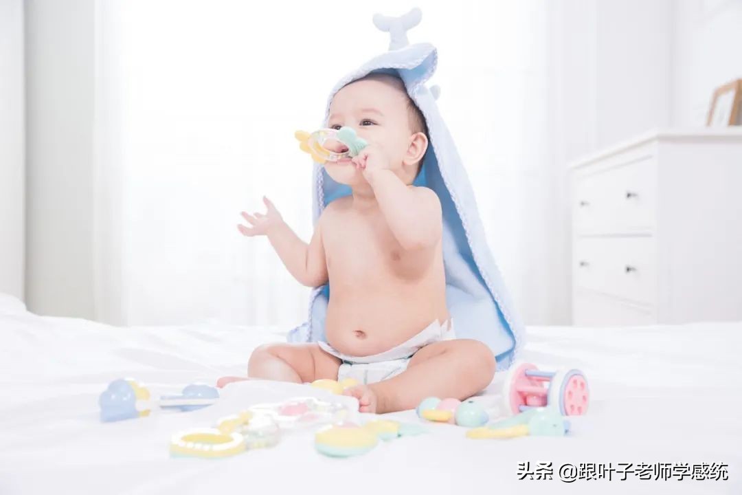 6岁前孩子有这些“坏毛病”，说明孩子大脑发育很好，不用管