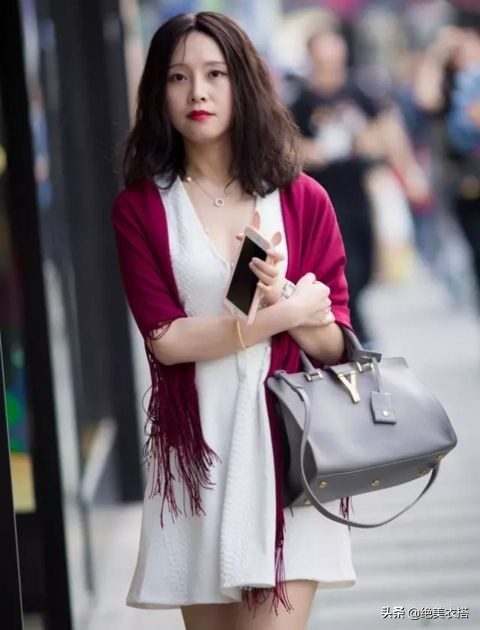 穿衣搭配女时尚博主第一名,时尚博主衣服搭配技巧