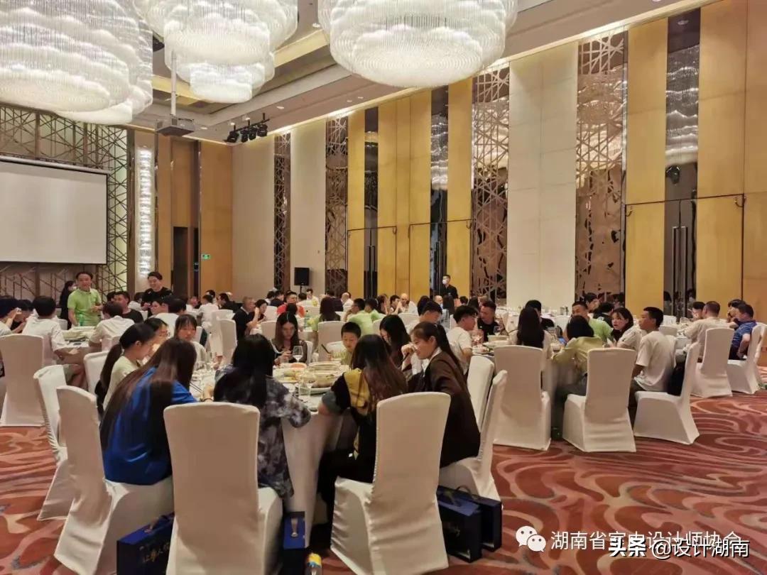 设计湘军的光荣与梦想