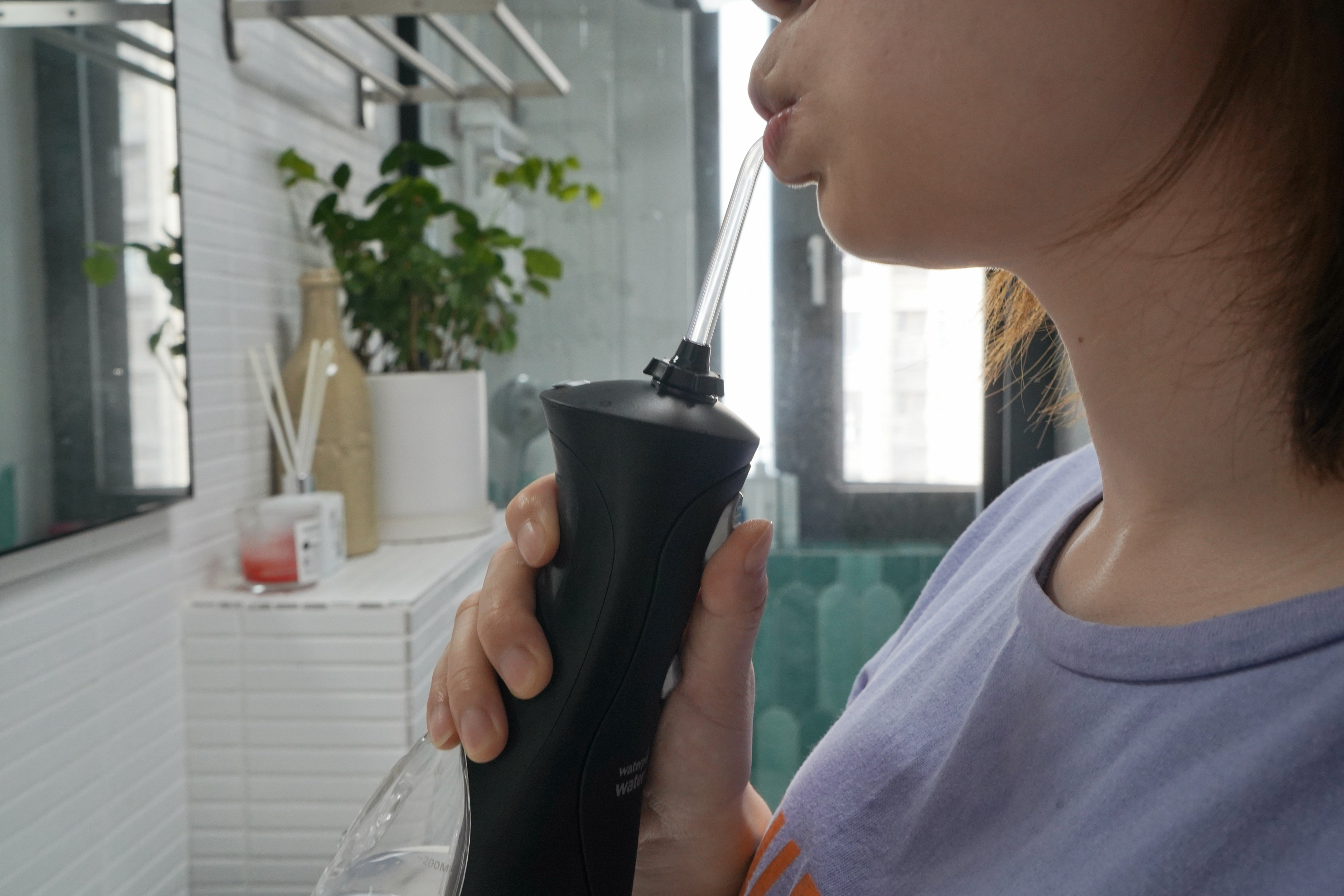 有了电动牙刷还要买便携冲牙器？洁碧、飞利浦，Oclean对比