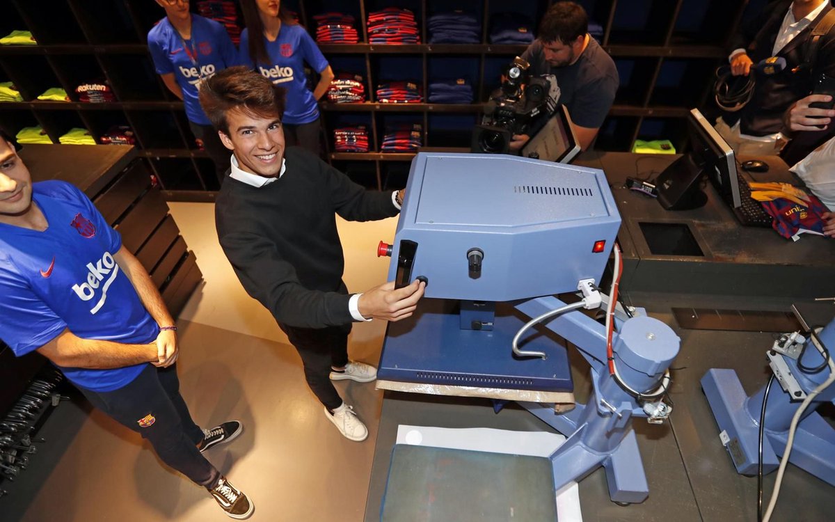 巴萨发布公告内马尔,巴萨发布新赛季球衣