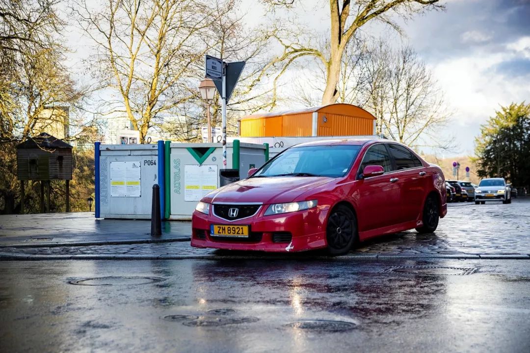 卢森堡是谁的属国,卢森堡是谁呀