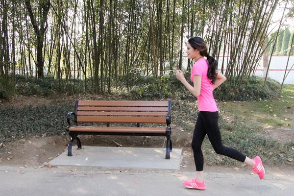 每天坚持慢跑一小时,每天慢跑一小时半年后的变化