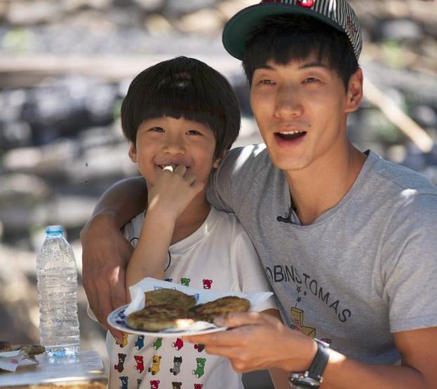 好男人张亮从一夜爆红到无人问津,张亮颜值巅峰之作