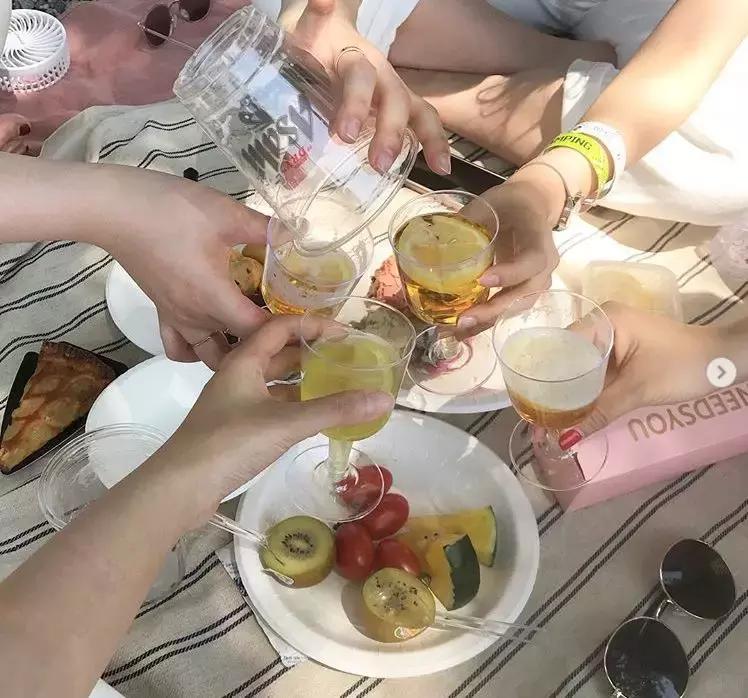 29岁女孩独居图片,29岁独居女孩的视频