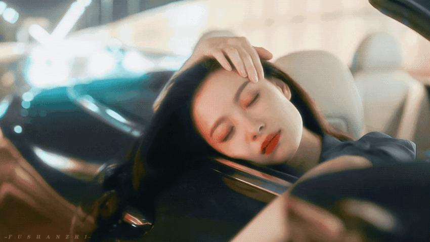 你是什么脸型适合什么发型动画,五官脸型整容