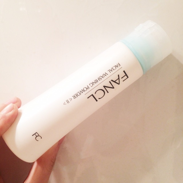 如何选一款自己适合的洗面奶,如何选择自己适合的洗面奶呢