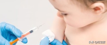 每次洗澡宝宝都要跟着怎么办,孩子每次洗澡起来都哭闹怎么回事