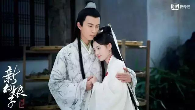 剧情雷人设糟，一山更比一山“高”，新倚天终于找到垫背的了