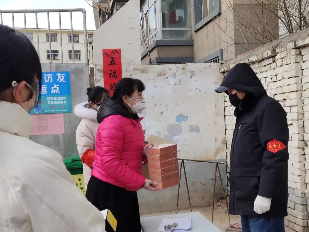 致敬抗疫巾帼英雄,致敬战疫巾帼先锋