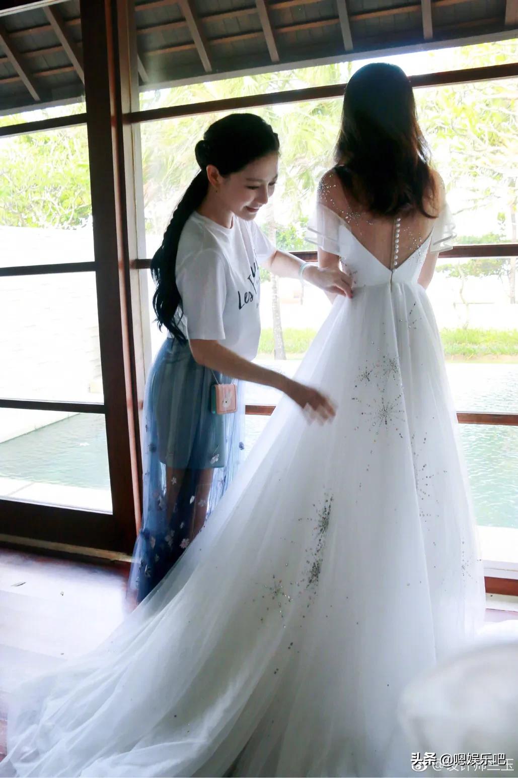 谢娜婚纱礼服,谢娜蓝色婚纱